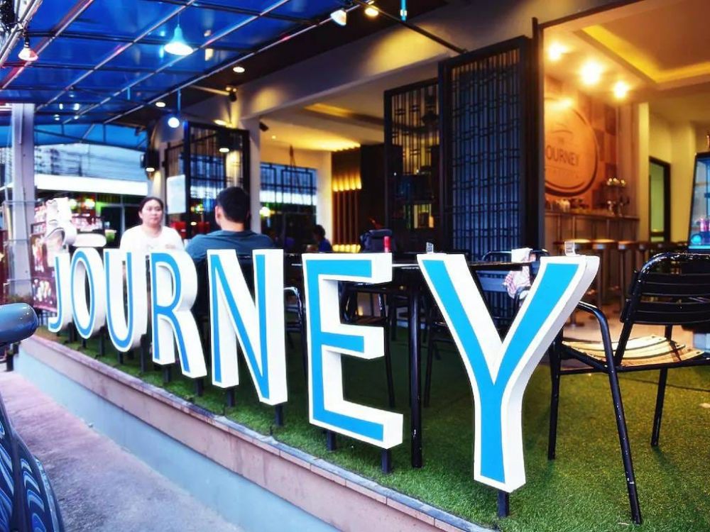 Hotel The Journey Patong New 3*