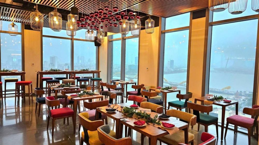 Wink Hotel Danang Centre 4*