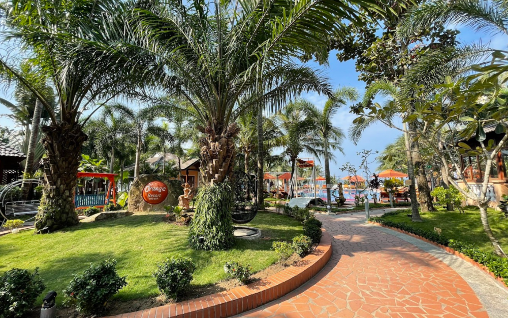 Orange Resort 3*