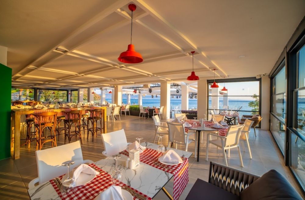 Kefaluka Resort 5*