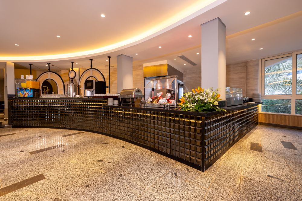 Naama Bay Hotel & Resort (ex. Tropitel Naama Bay) 5*