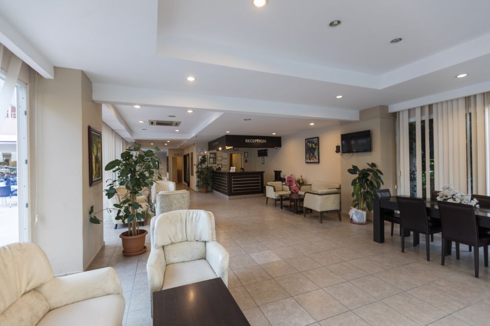 Helios Hotel 3*