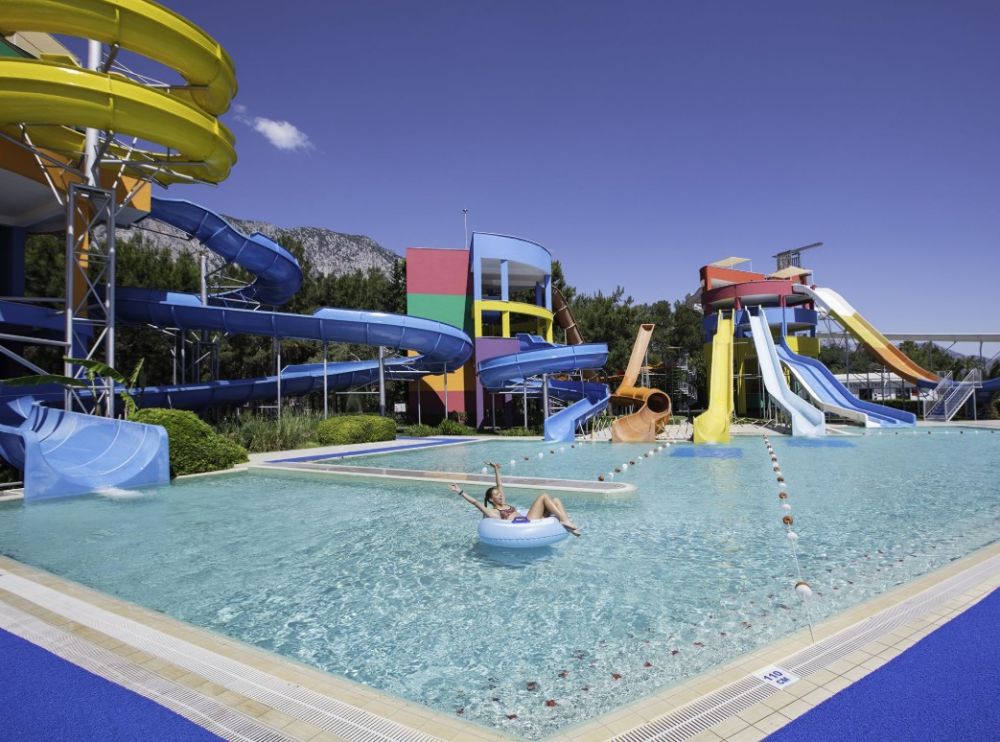 Rixos Sungate 5*