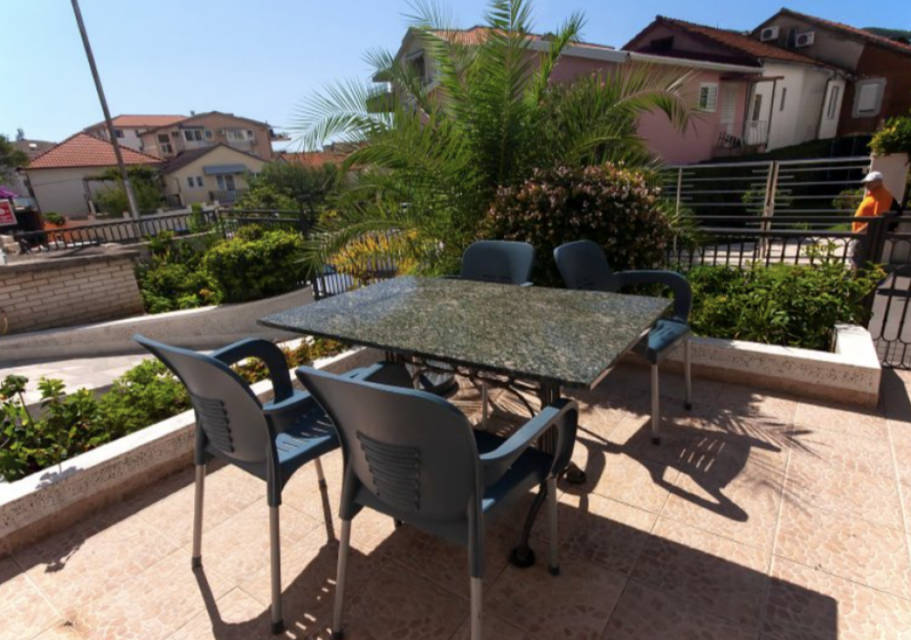 Mare Apartments 3*