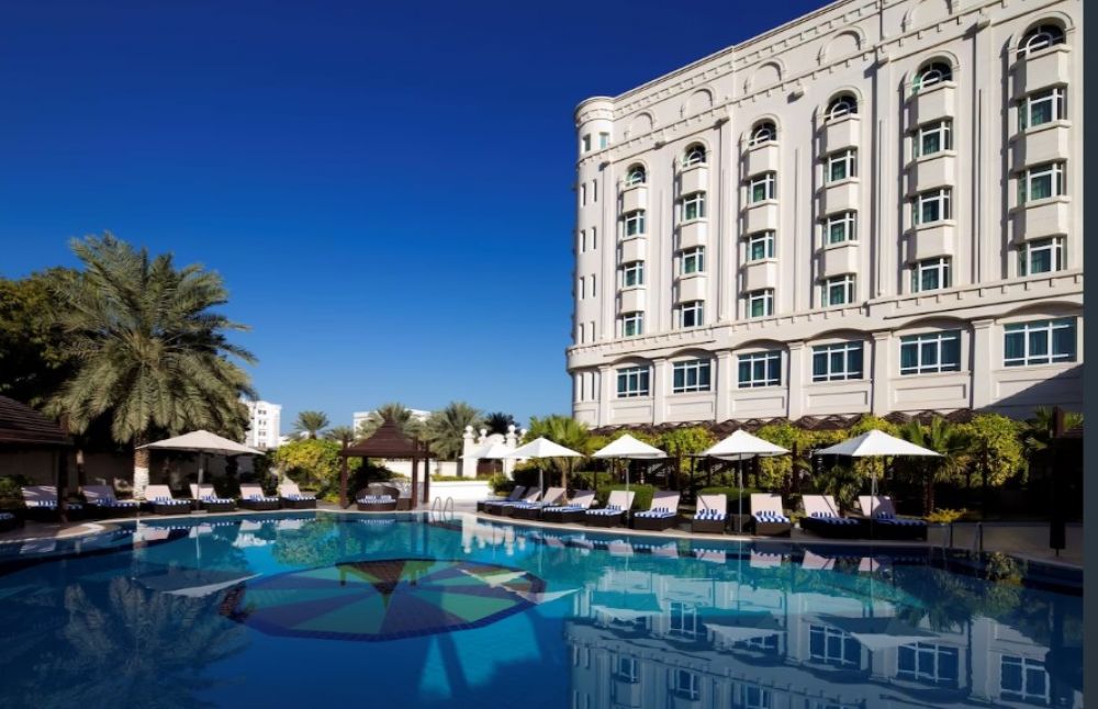 Radisson Blu Hotel Muscat 4*