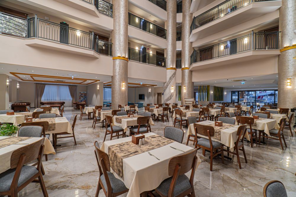 World Star Beach Resort & Spa 5*