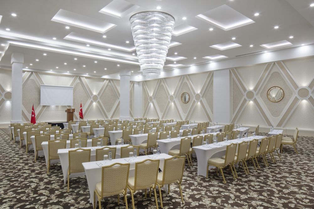 Nirvana Mediterranean Excellence 5*