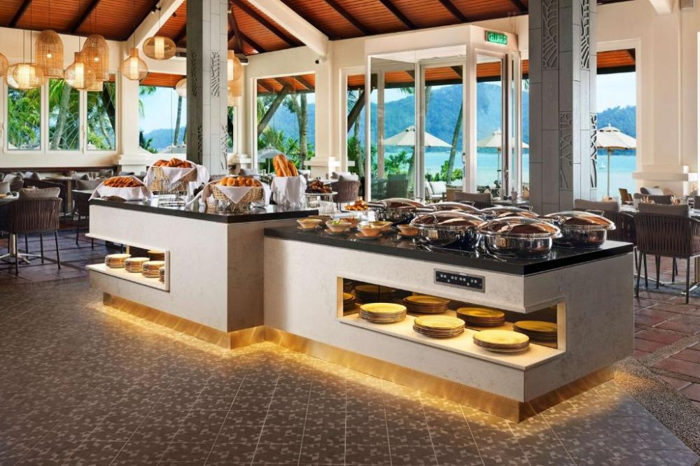 DoubleTree by Hilton Damai Laut Resort 4+