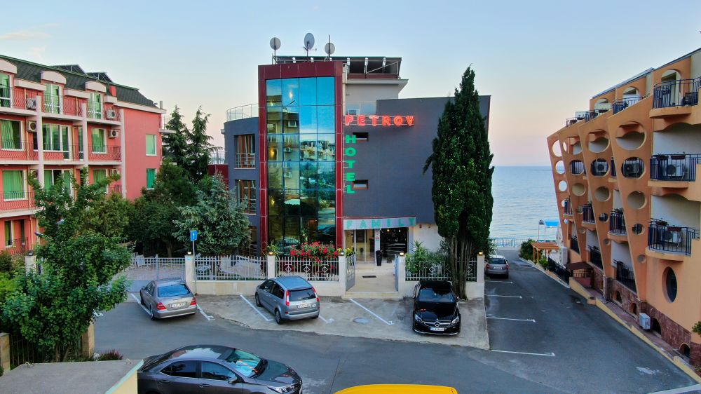 Petrov Nessebar 3*