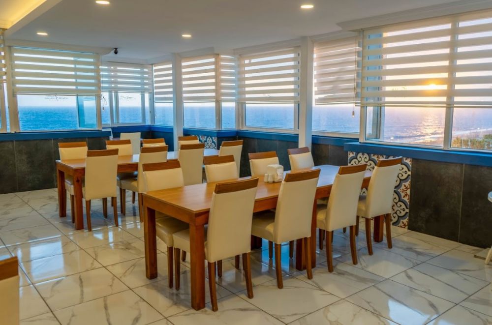 Galaxy Beach 4*