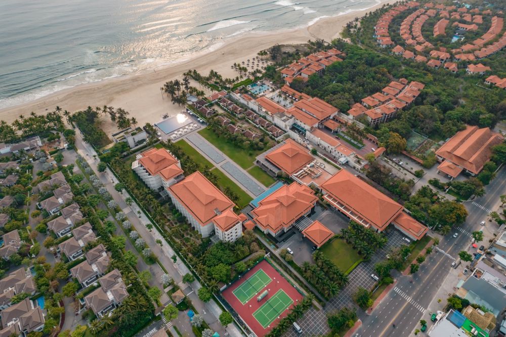 Pullman Danang Beach Resort 5*