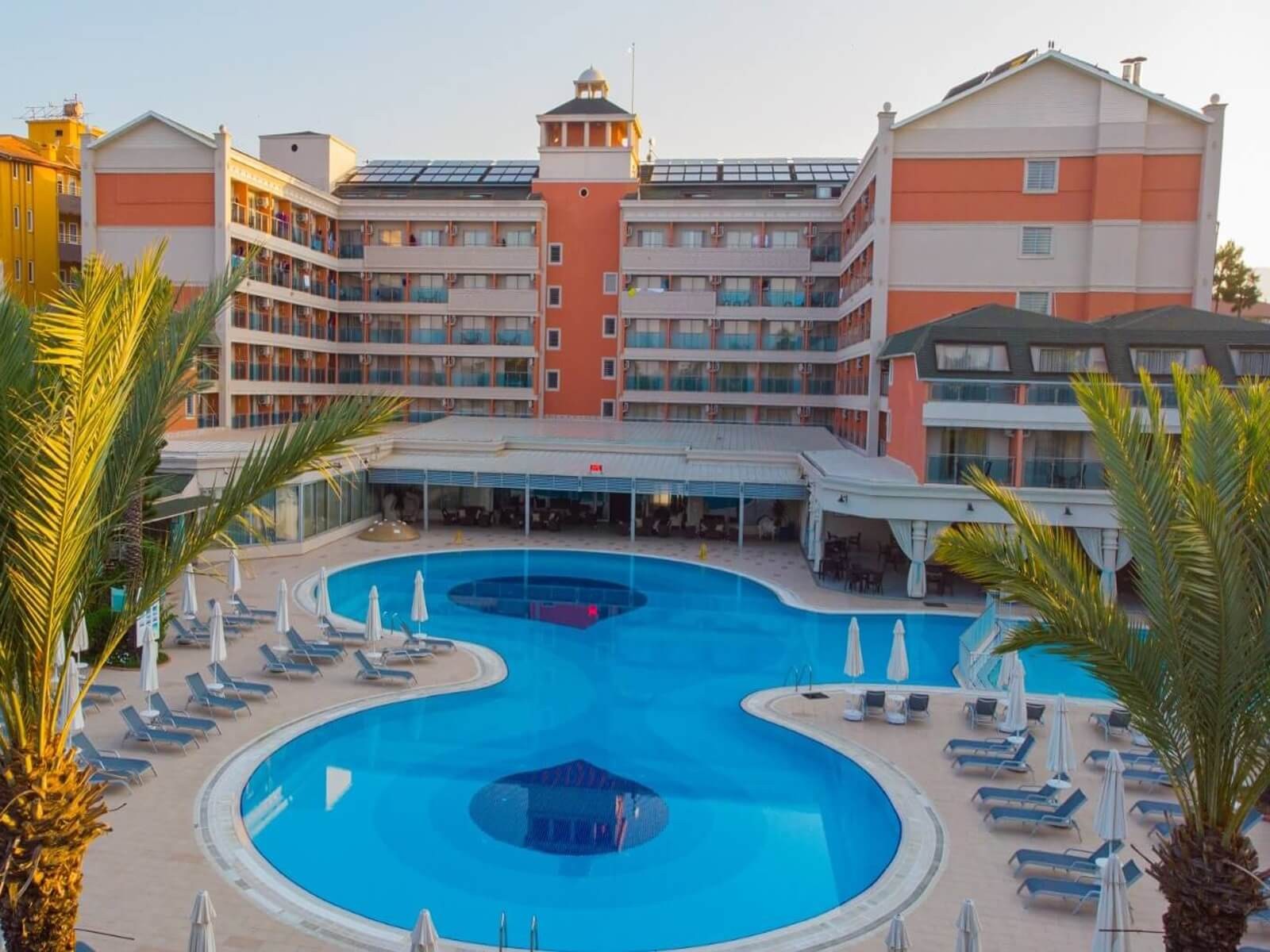 Insula Resort & SPA Hotel 5*