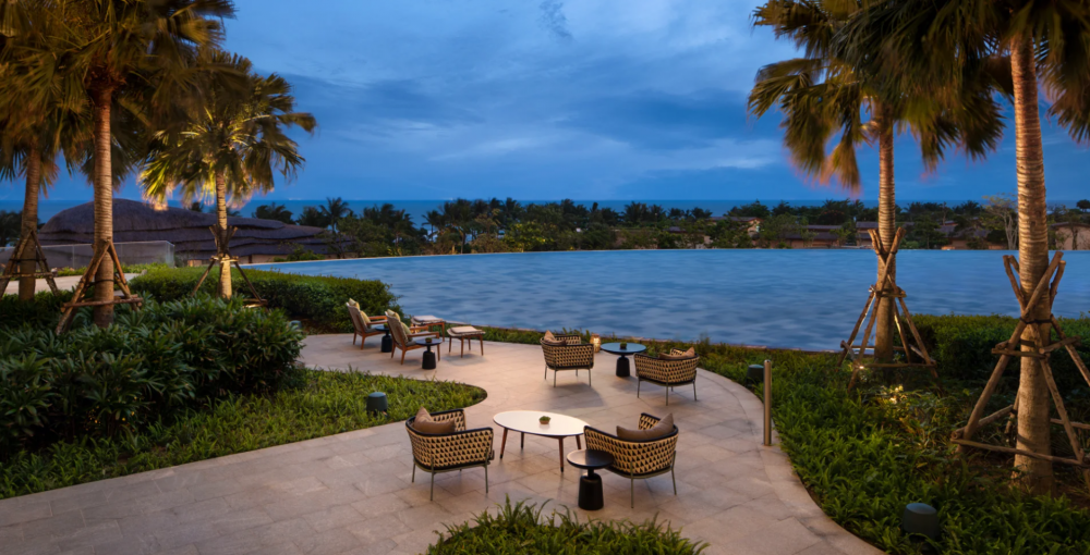 New World Hoiana Beach Resort 5*