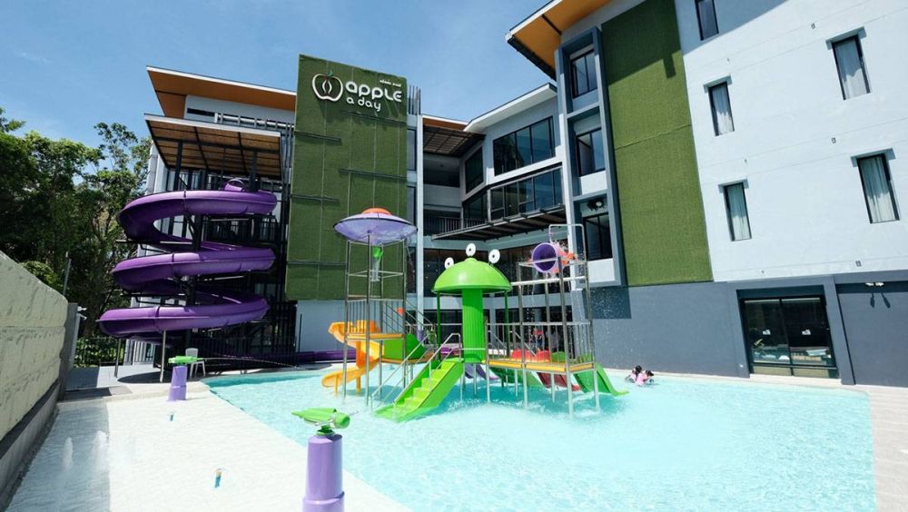 Apple A Day Resort 4*