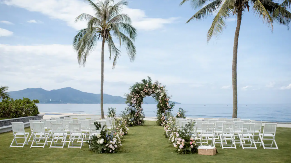 Hyatt Regency Danang Resort & Spa 5*