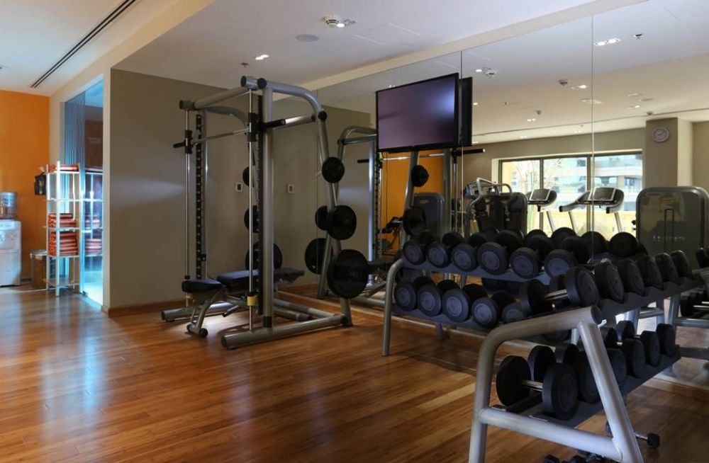 Ramada Hotel & Suites By Wyndham Jbr (ex. Hawthorn Suites) 4*
