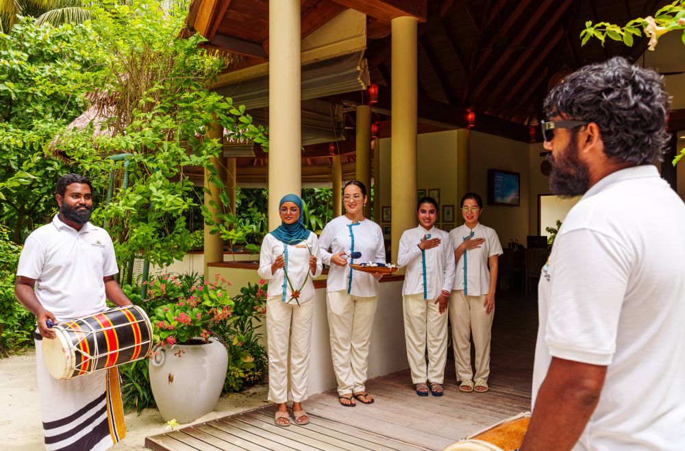 Reethi Faru Resort 4*