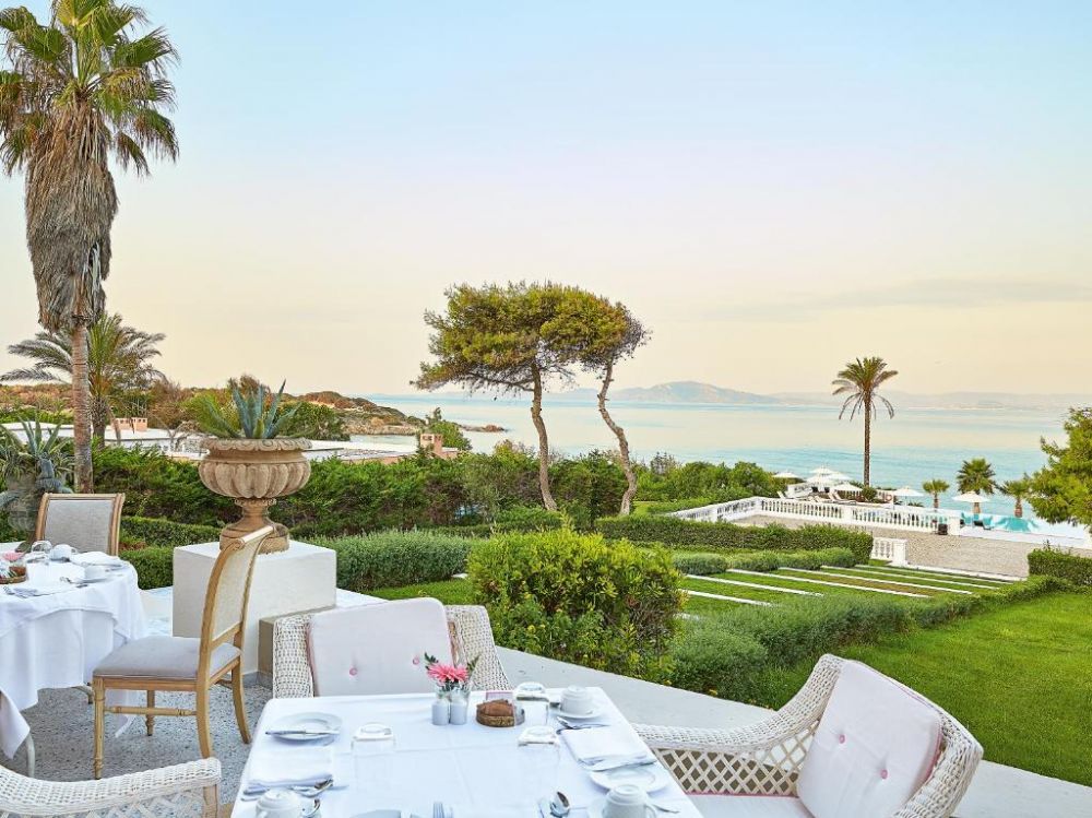 Mandola Rosa a Grecotel Resort to Live 5*