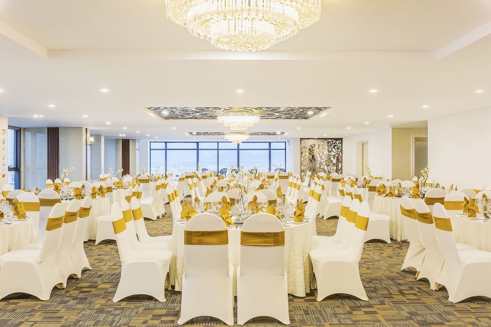 Balcona Hotel Da Nang 4*