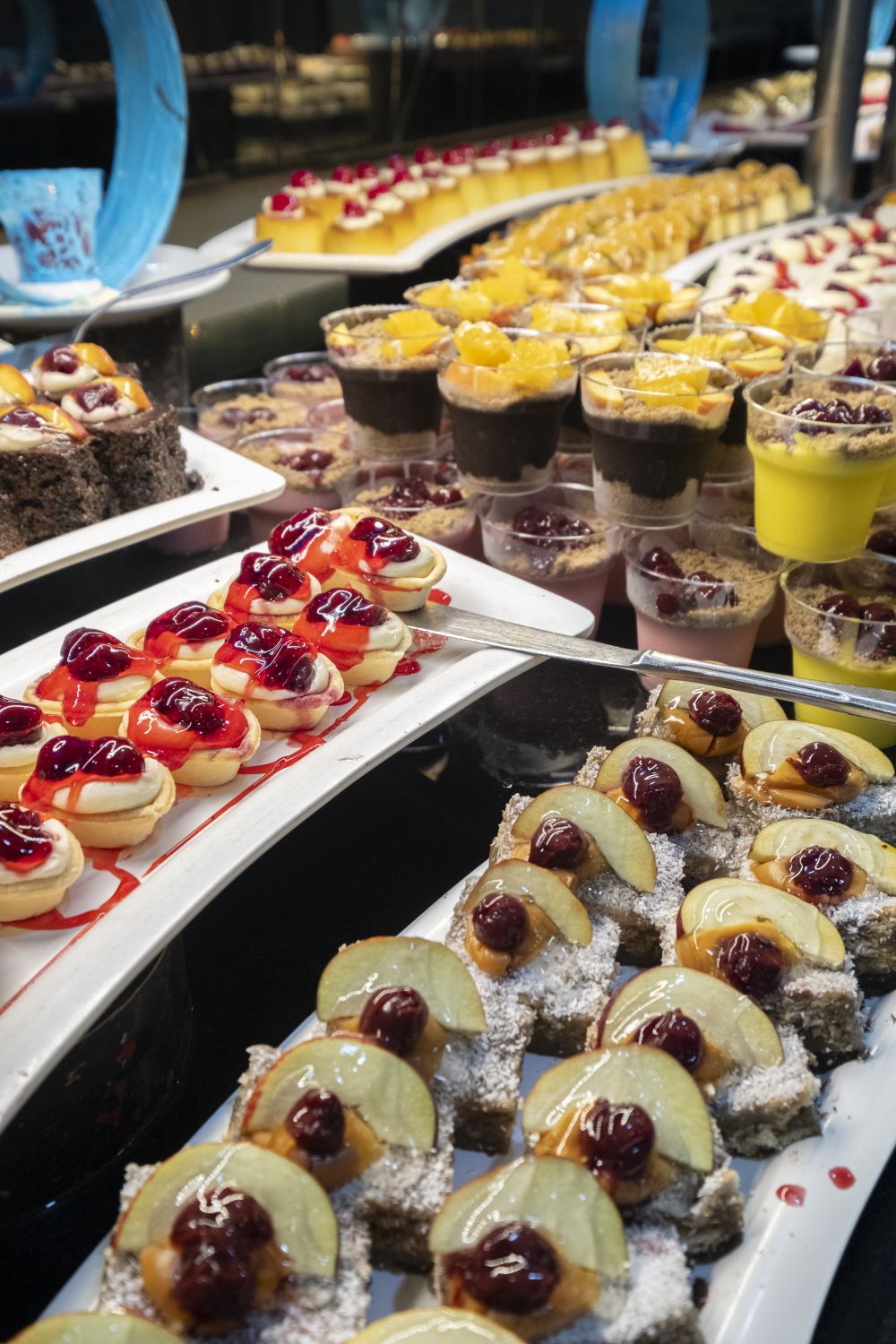 Asrin Beach Hotel 4*