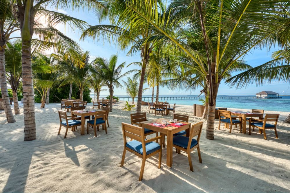 Kuredhivaru Resort and Spa (ex.Movenpick Resort Kuredhivaru) 5*