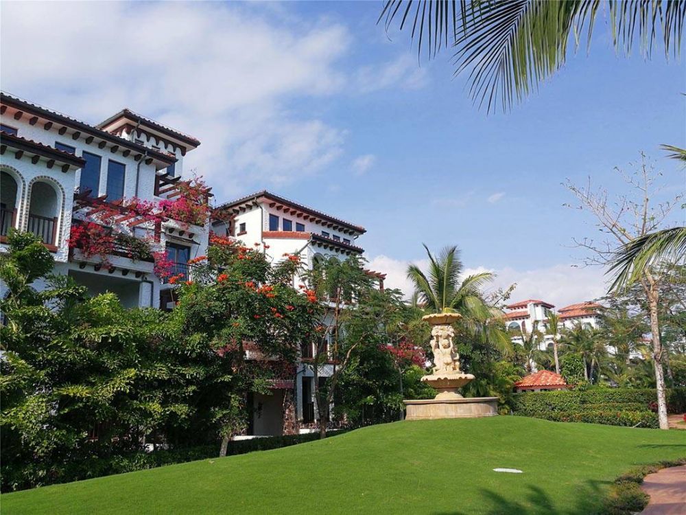 YueHai·Sanya Blossom (ex. Best Western Sanya International) 5*