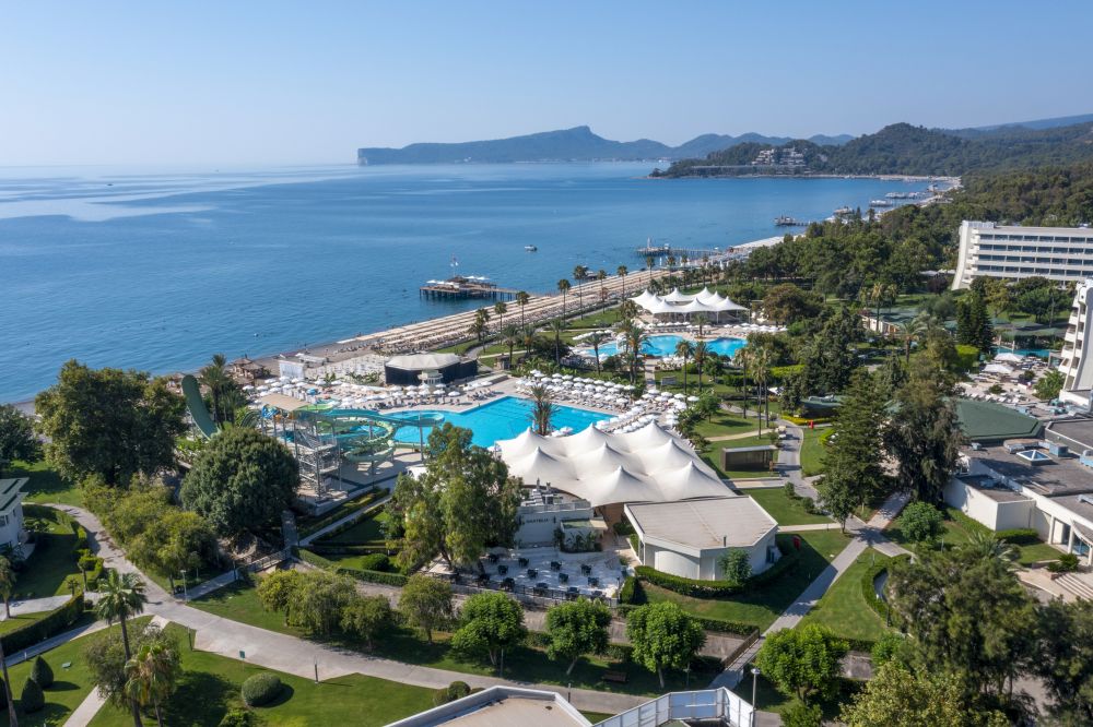 Mirage Park Resort 5*