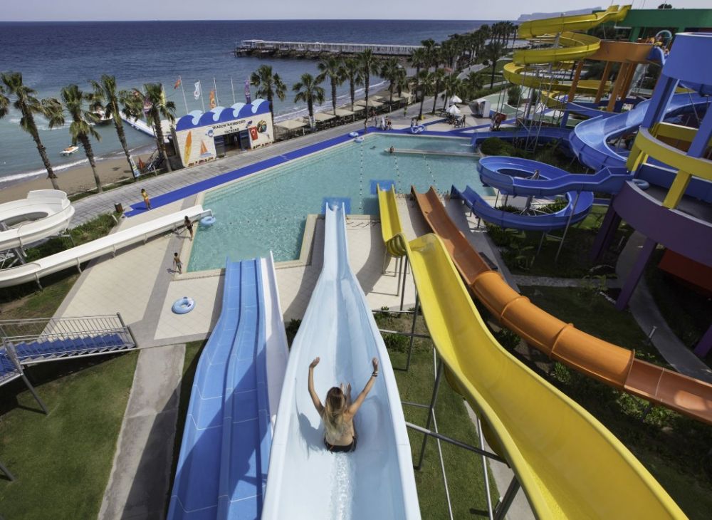 Rixos Sungate 5*