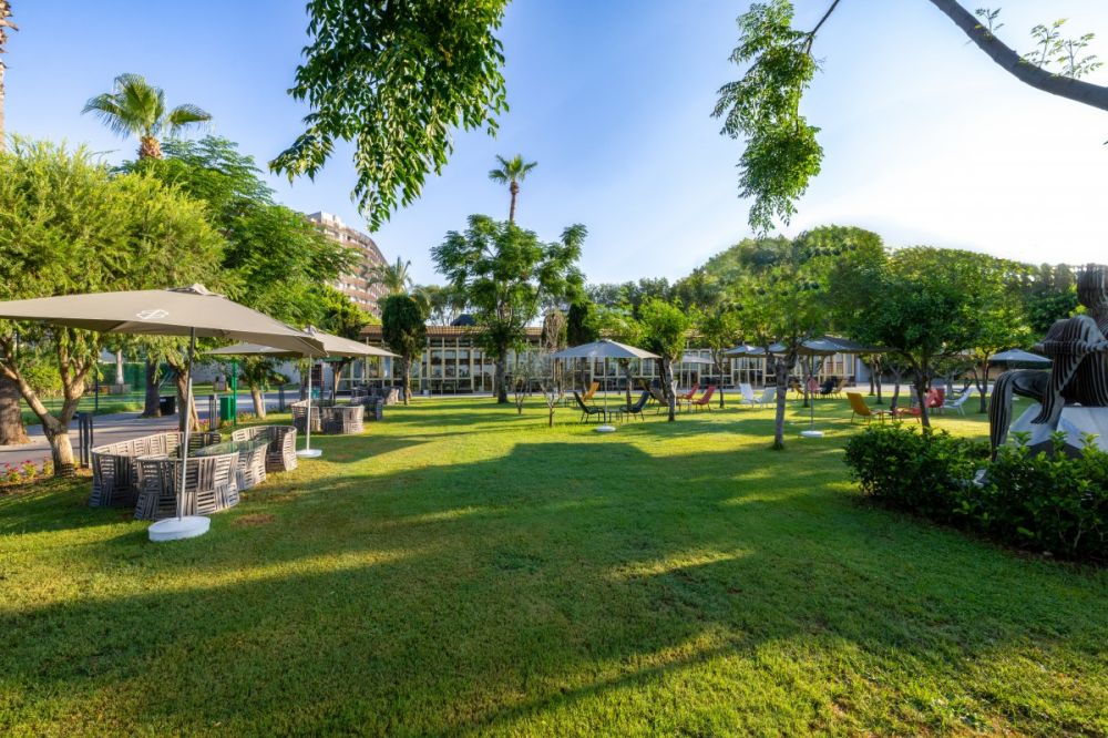 Nirvana Cosmopolitan (ex. Kervansaray Lara) 5*