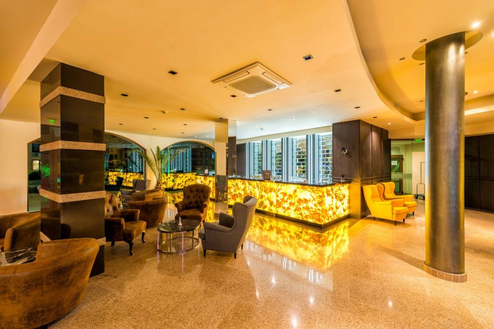 Grand Hotel Sveti Vlas 5*