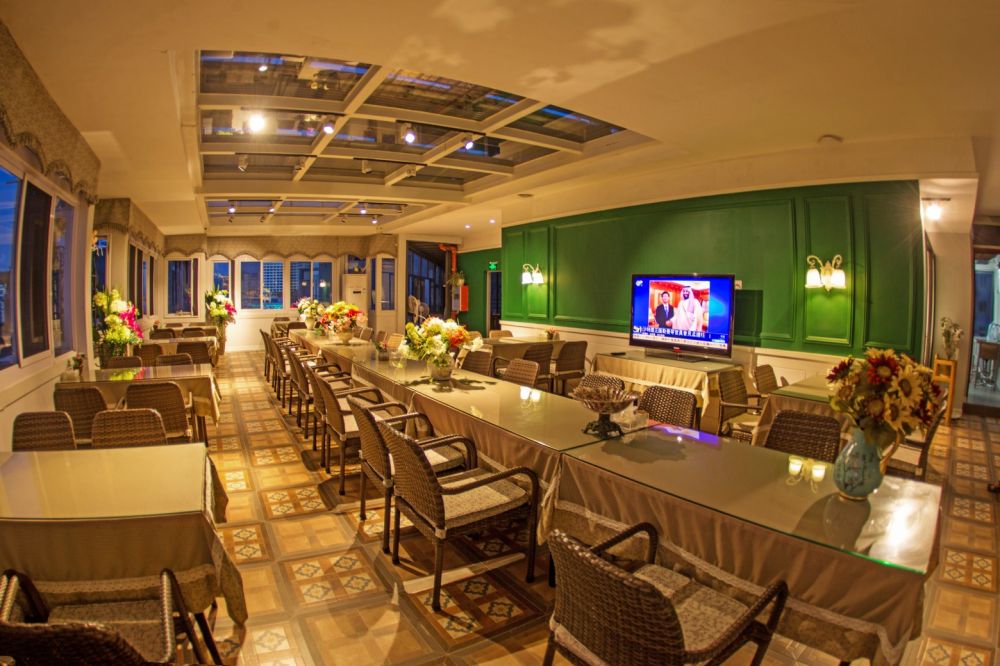 Sanya Biboluo Hotel 2*
