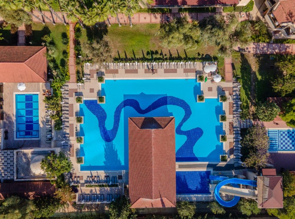 Champion Holiday Village 5*