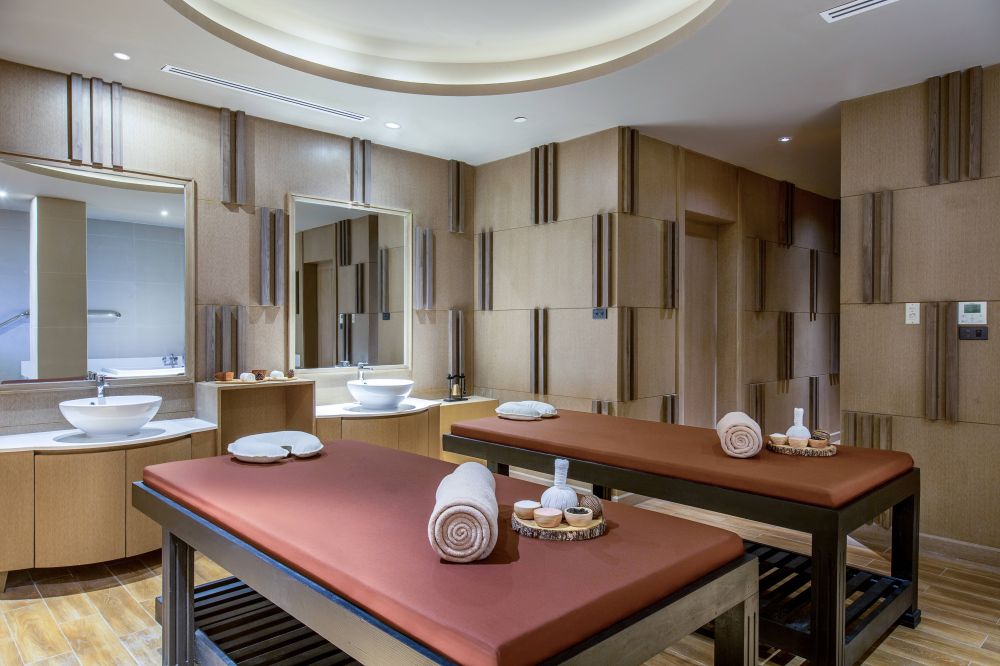 Avani+ Hua Hin Resort 5*