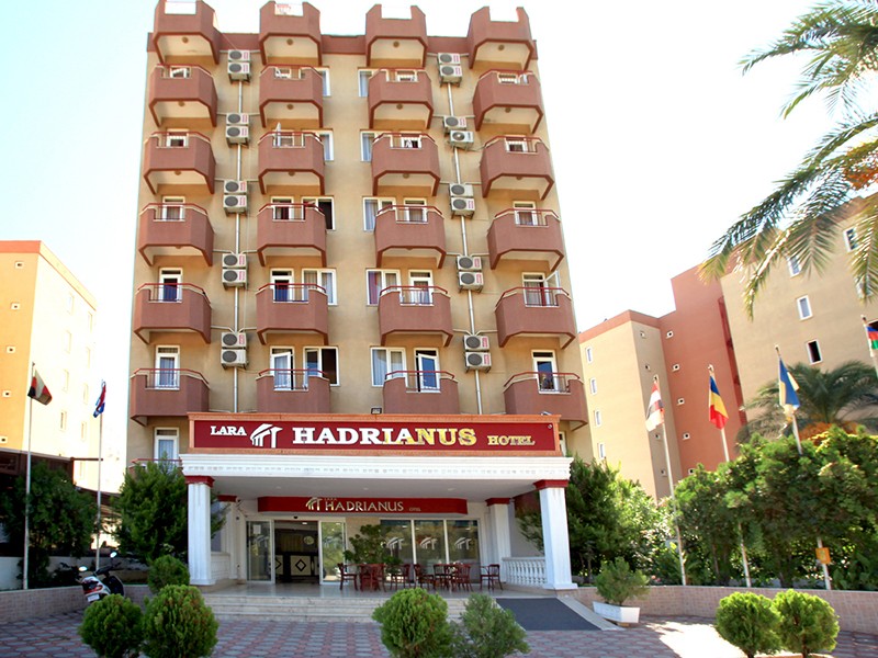 Lara Hadrianus Hotel 4*