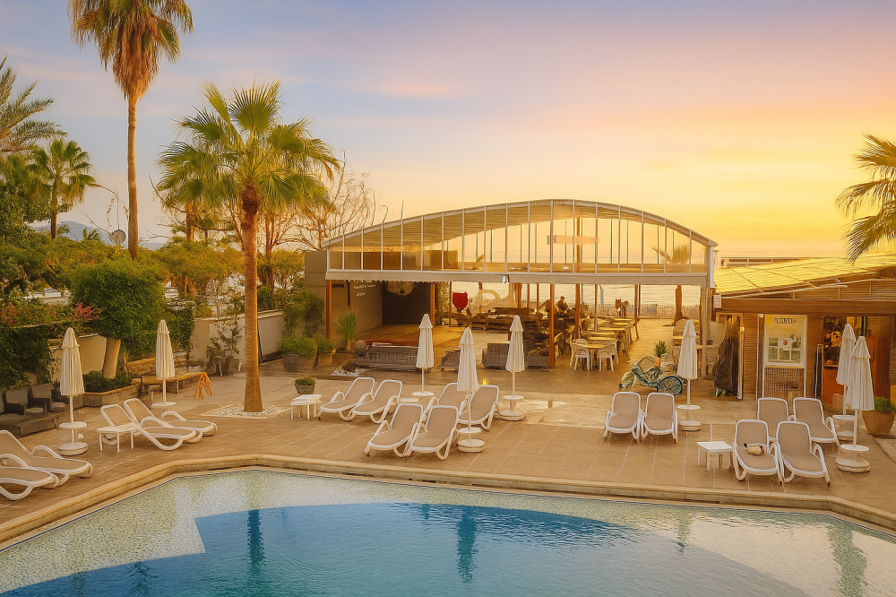 Xperia Saray Beach 4*