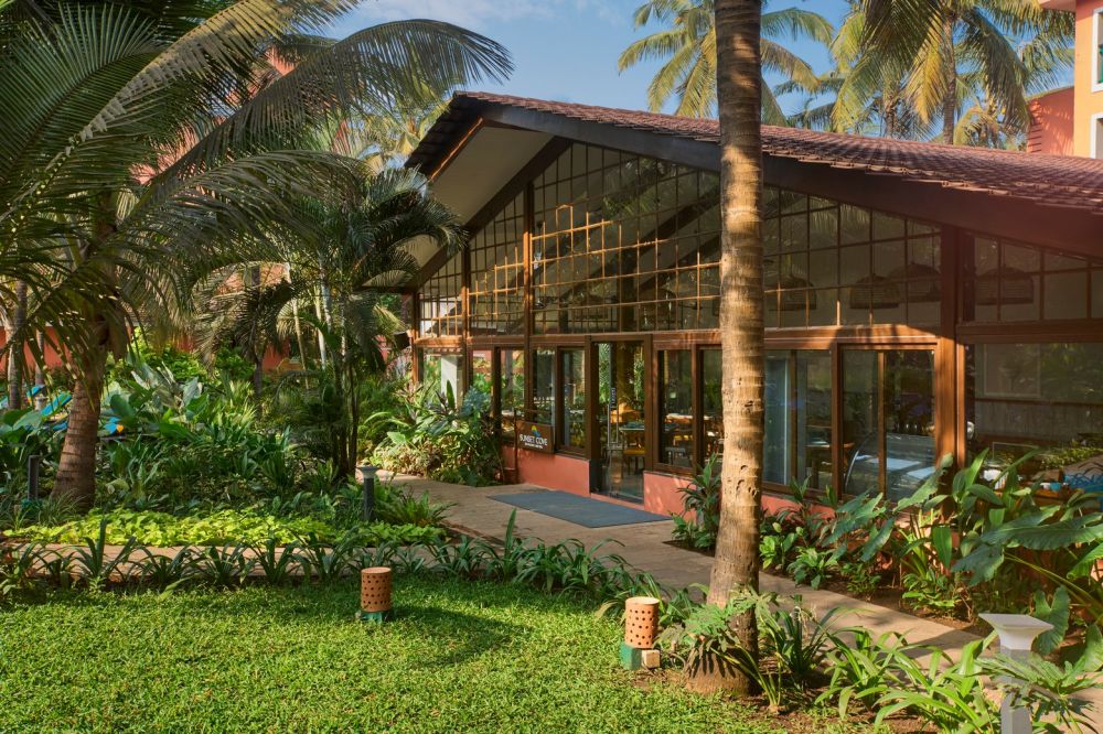 Mandrem Beach Resort (ex. Regenta Place Mandrem Beach Resort) 3*