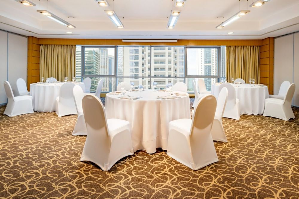 Qabila Westbay Hotel 5*