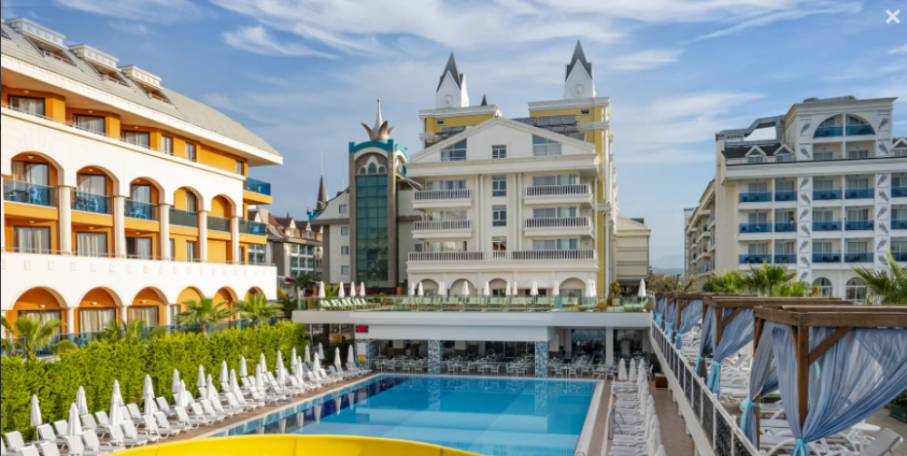 Dream World Resort & Spa 5*