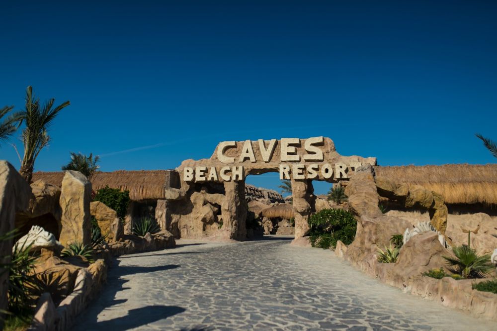 Caves Beach Resort Hurghada 5*