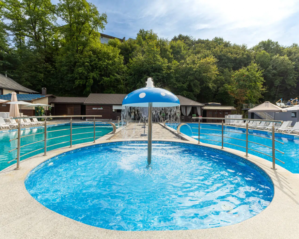 Oasis Солотвино 3*