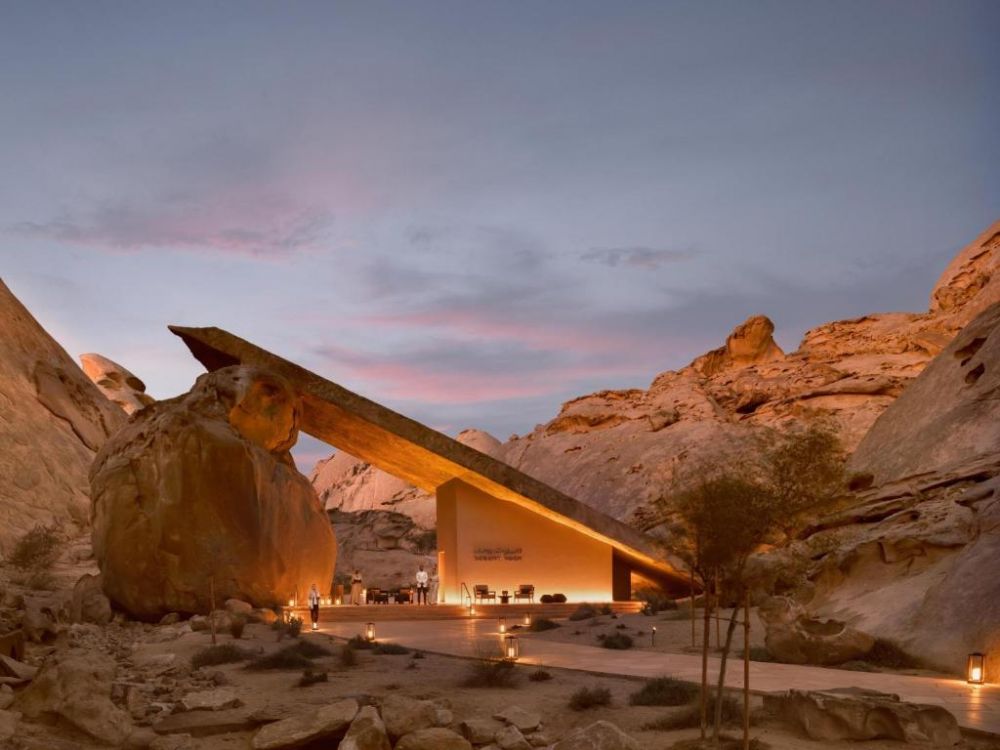 Desert Rock Resort 5*