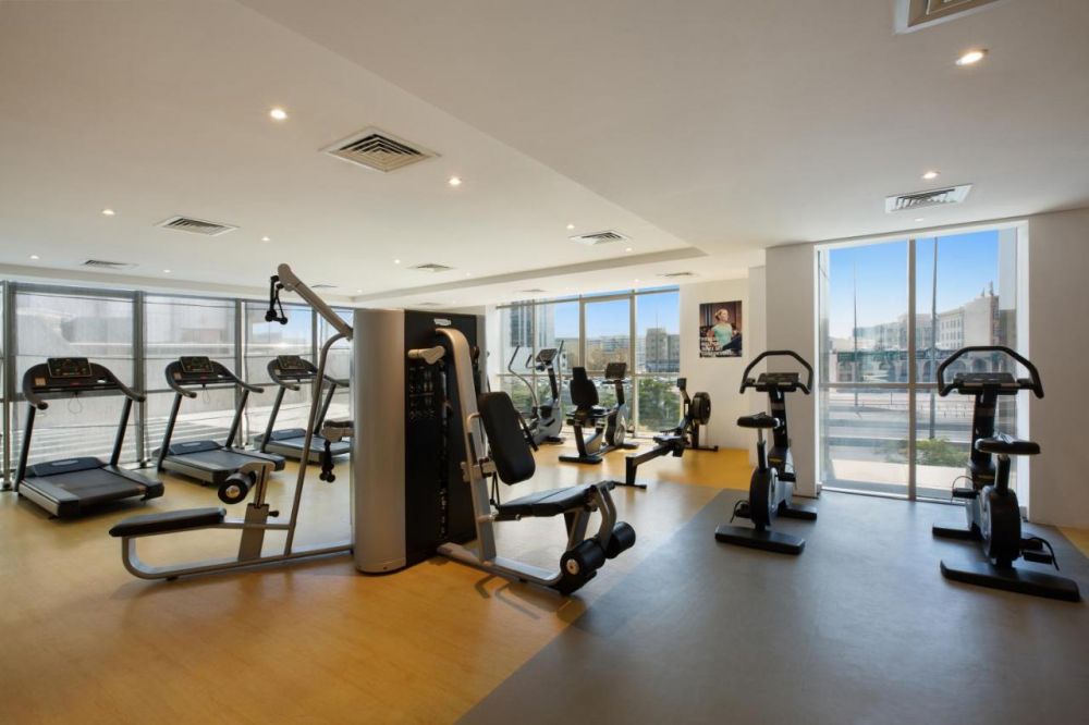 Royal Continental Hotel 4*