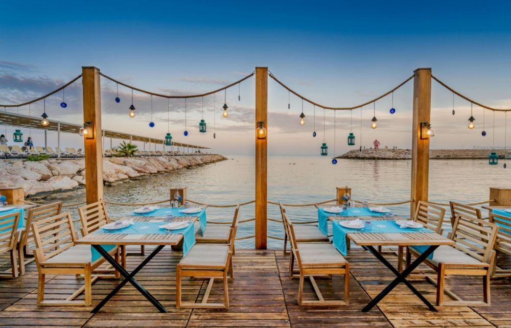 Rixos Sungate 5*