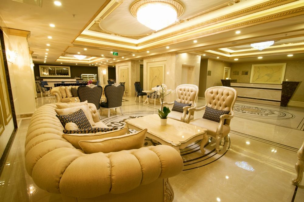 Halifaks Hotel 4*