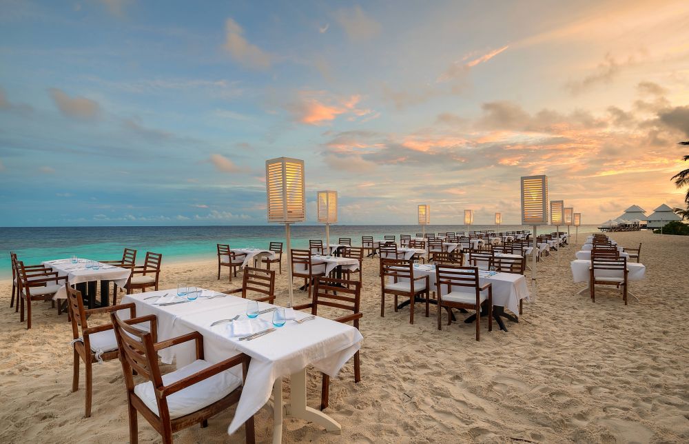 Diamonds Athuruga Island 5*