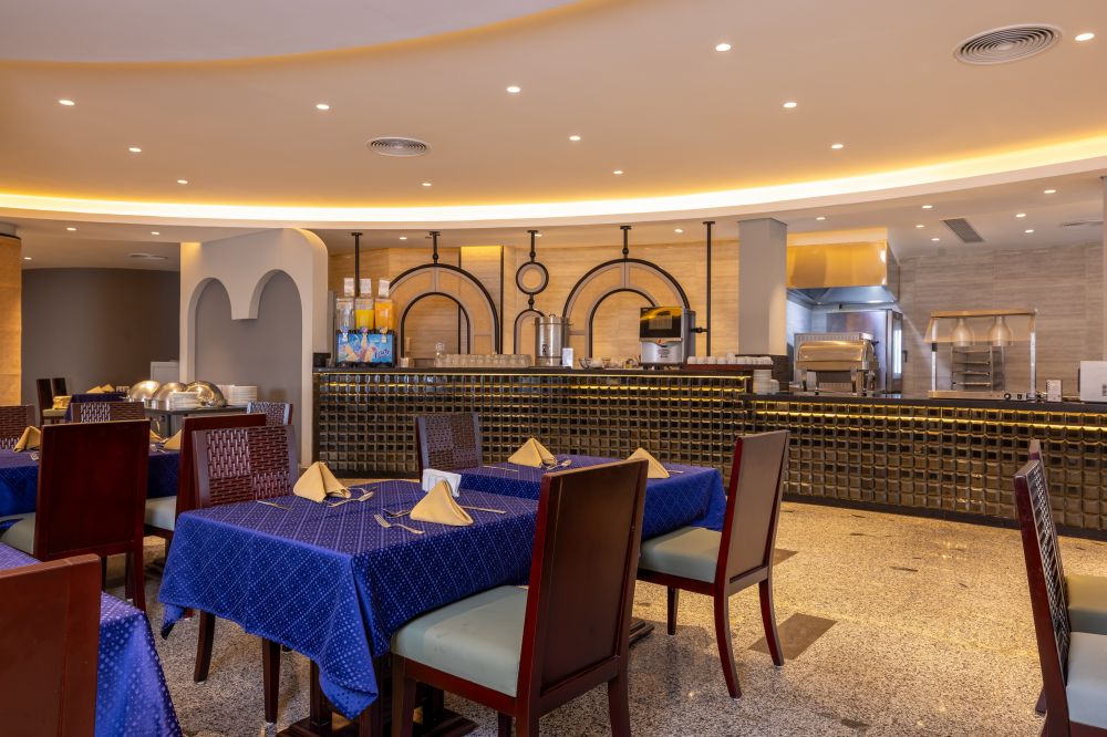 Naama Bay Hotel & Resort (ex. Tropitel Naama Bay) 5*