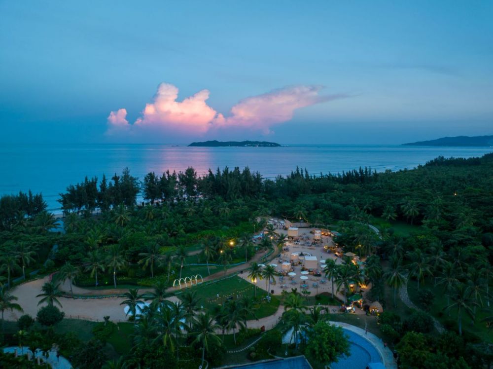 Shangri-La Sanya 5*