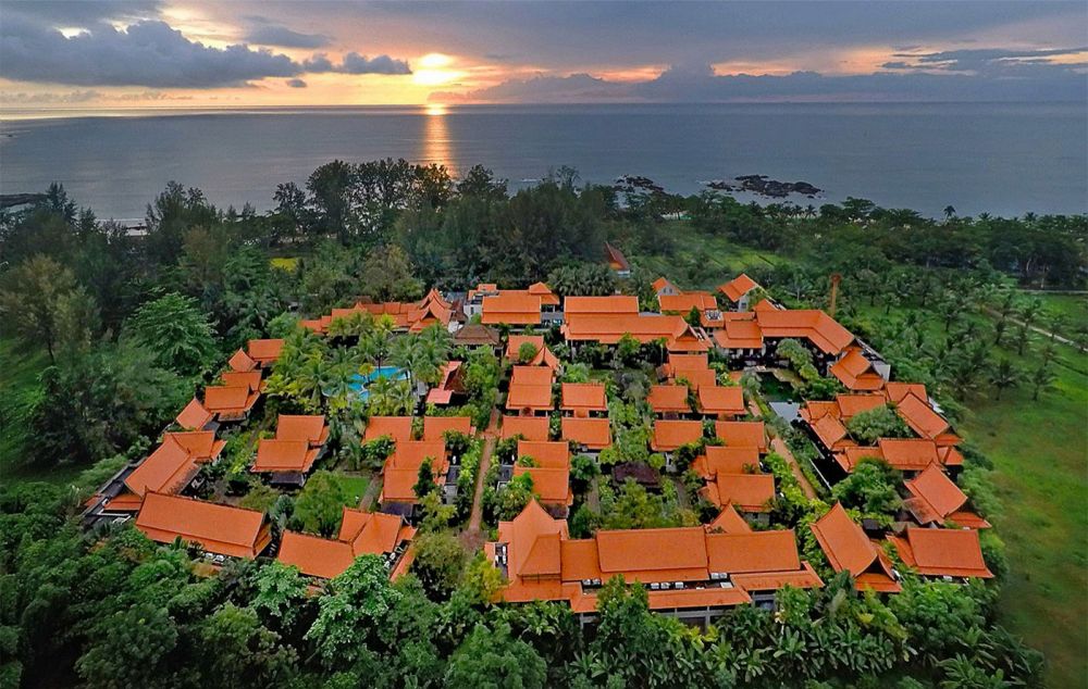 Khao Lak Bhandari Resort & Spa 4*