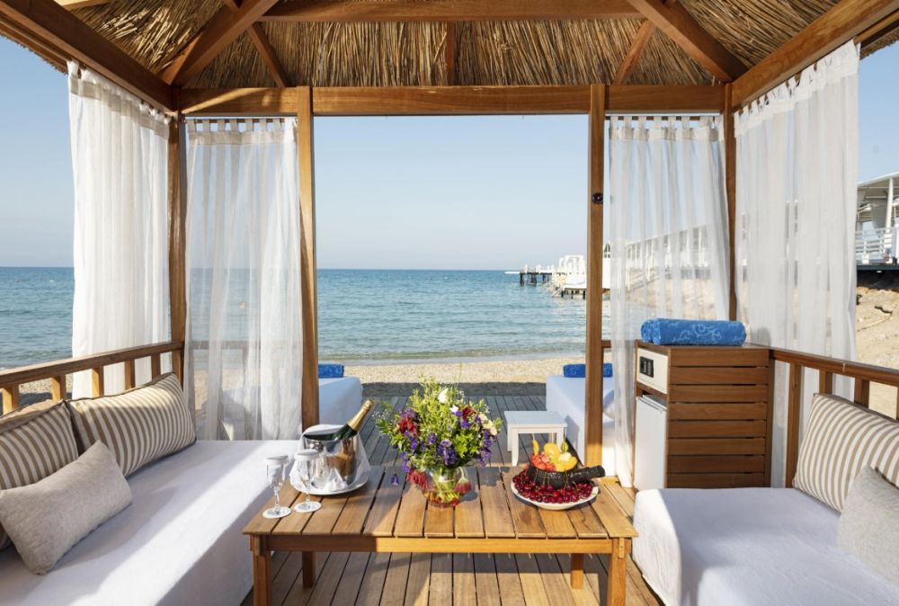 Rixos Sungate 5*
