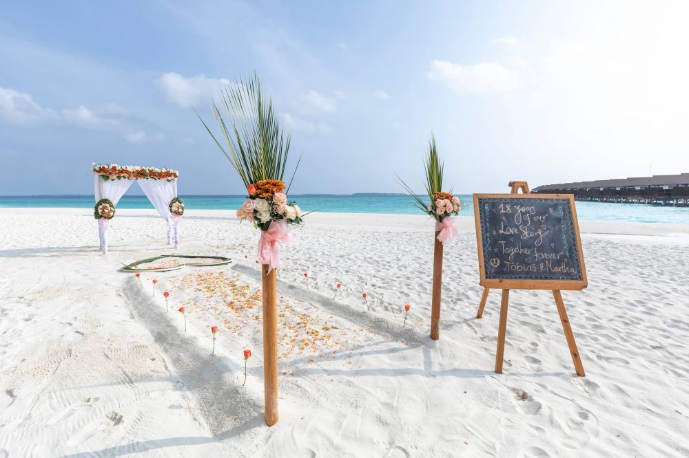 Reethi Faru Resort 4*